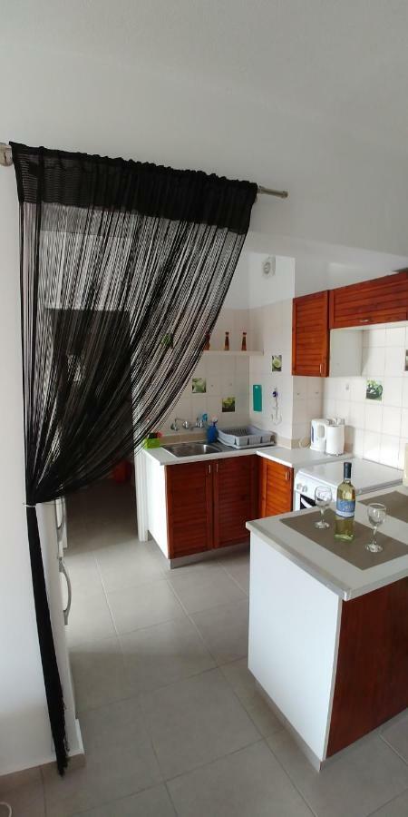 Ferienwohnung Chez Antoine Paphos Exterior foto