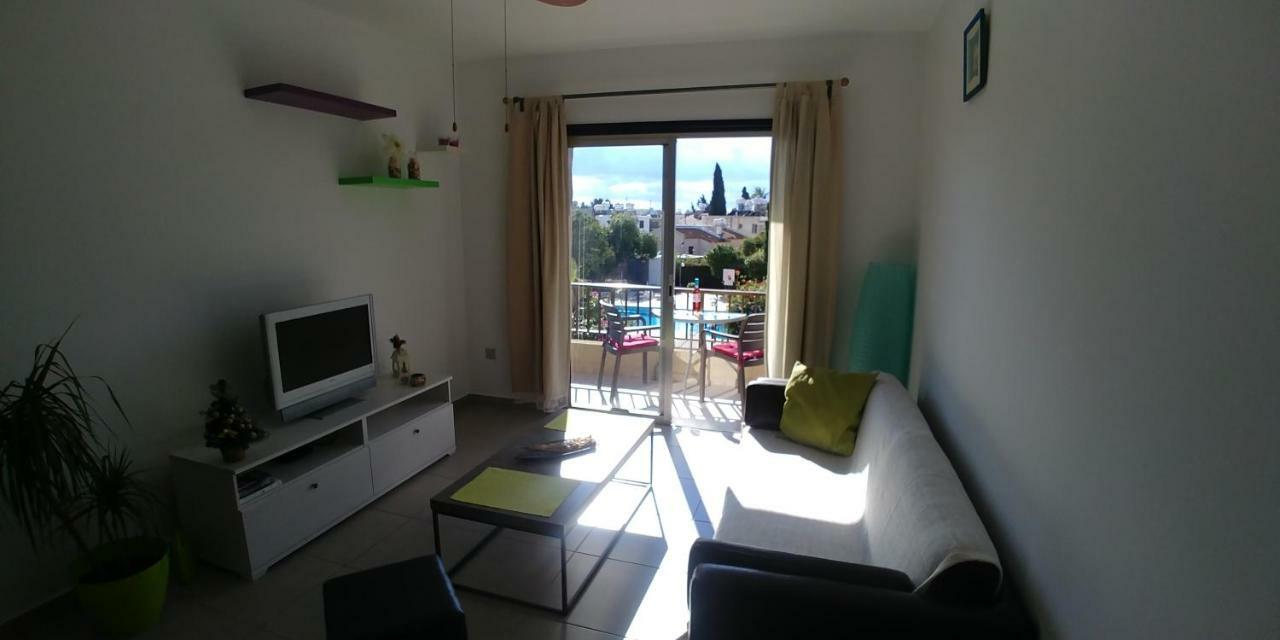 Ferienwohnung Chez Antoine Paphos Exterior foto